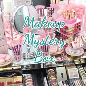 $75 makeup mystery box 🧚‍♀️💋💄💋💄